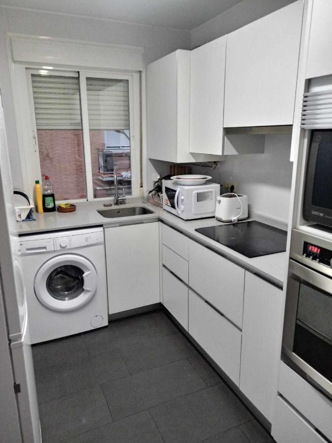 Residencia 12 Octubre Bed & Breakfast Madrid Dış mekan fotoğraf