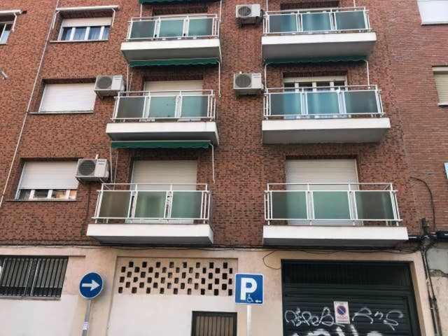 Residencia 12 Octubre Bed & Breakfast Madrid Dış mekan fotoğraf