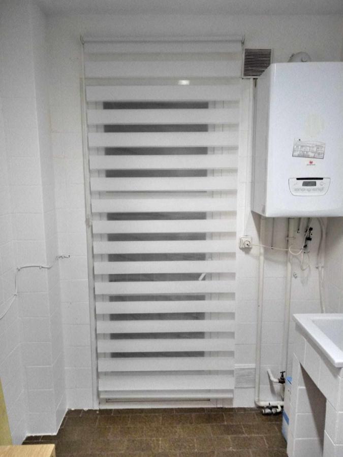 Residencia 12 Octubre Bed & Breakfast Madrid Dış mekan fotoğraf